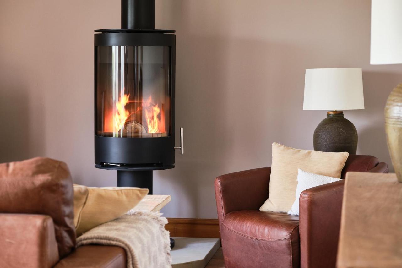 Swallow Barn At Millfields Farm Cottages Ashbourne  Eksteriør bilde