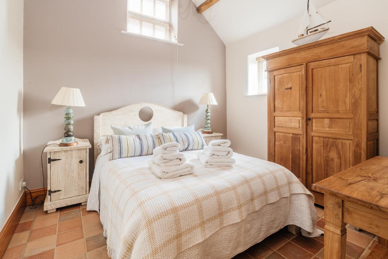 Swallow Barn At Millfields Farm Cottages Ashbourne  Eksteriør bilde